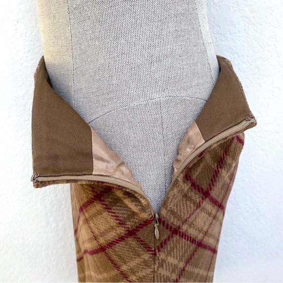 Vintage J. Crew Wool Blend Plaid Midi Skirt, Size 4 - Picture 3 of 6